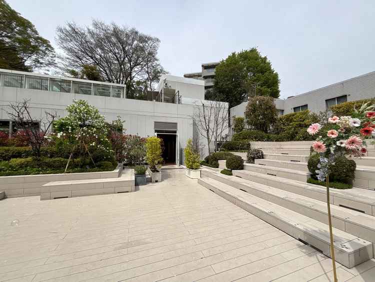 披露宴会場横のテラス