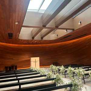 開放的なチャペルで拘った設計がすごくよかった。