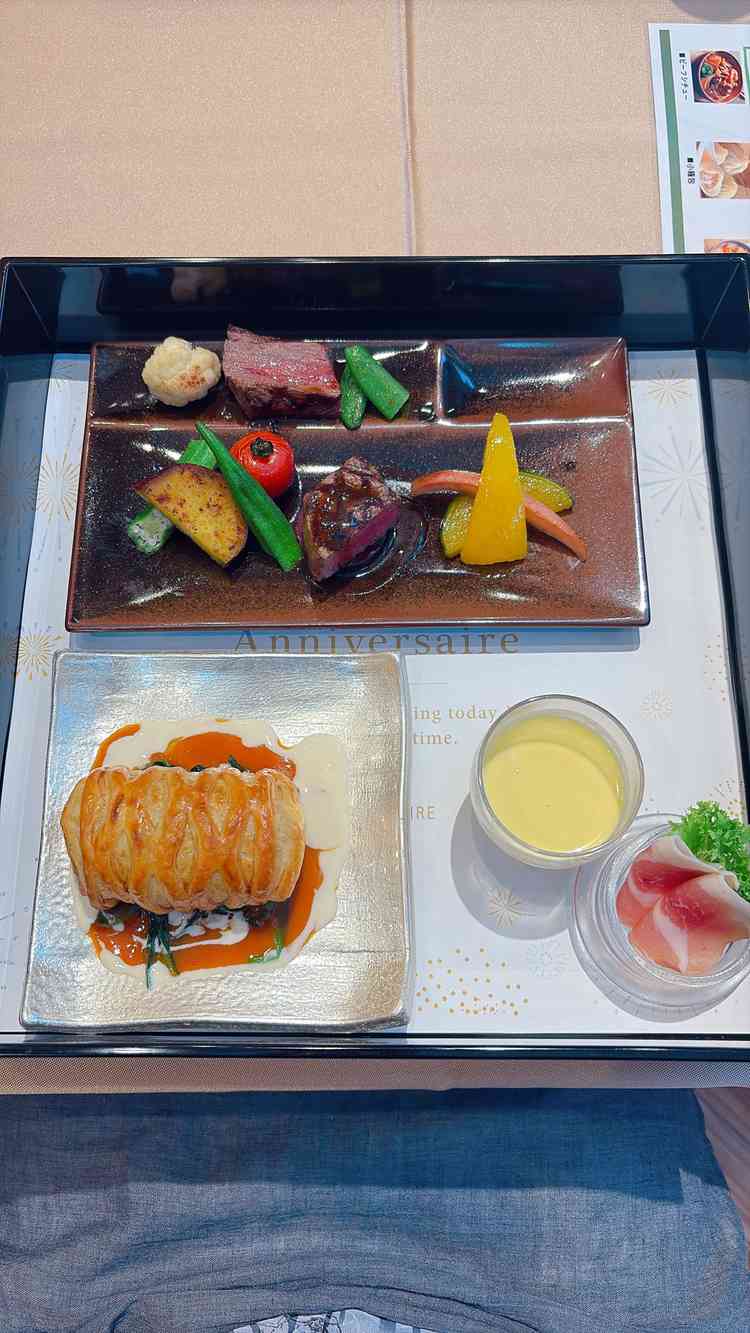 お食事