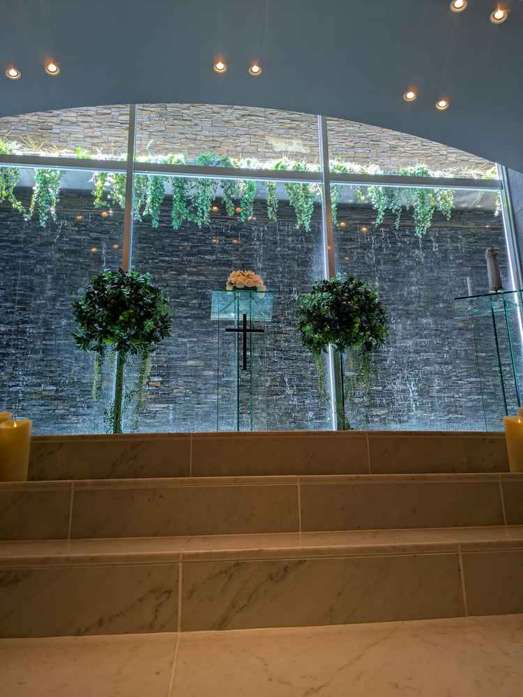 参列者の前方からの景色