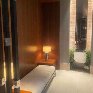 鏡付きでウェルカムスペースを作りやすそうと感じた。