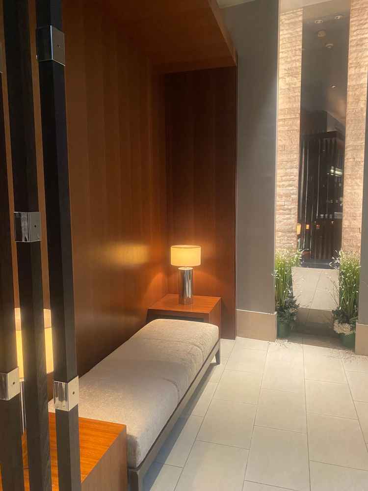 鏡付きでウェルカムスペースを作りやすそうと感じた。