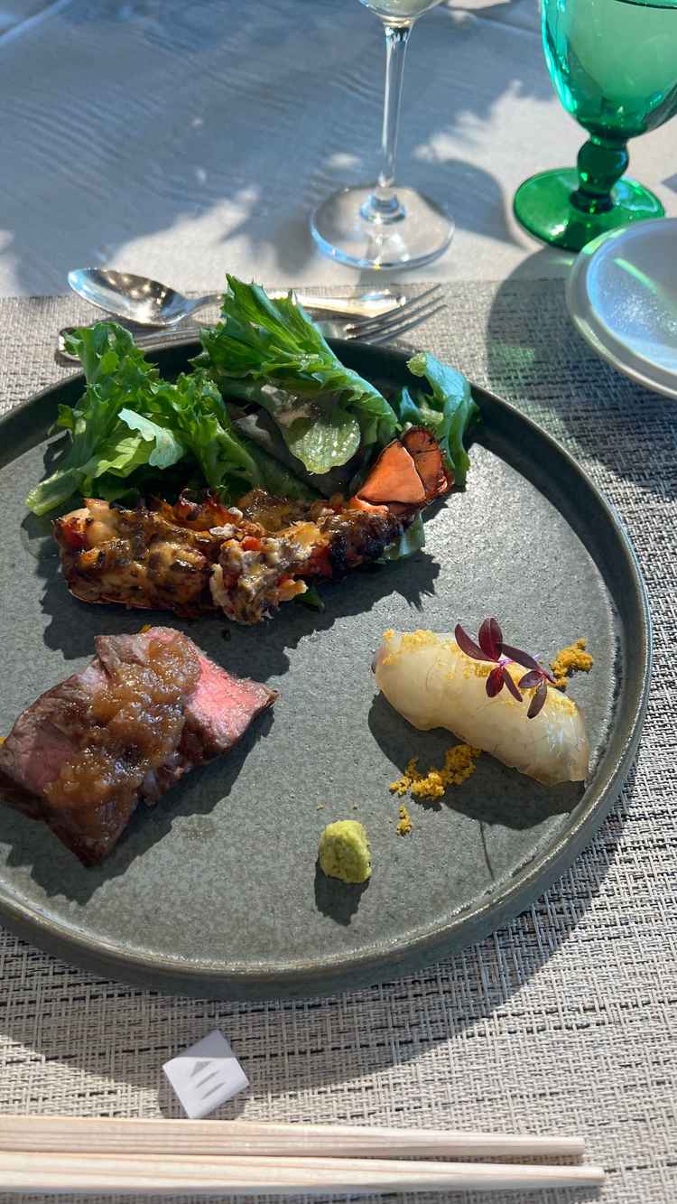 最初にいただいた、試食。係の方の説明もとても丁寧でした。