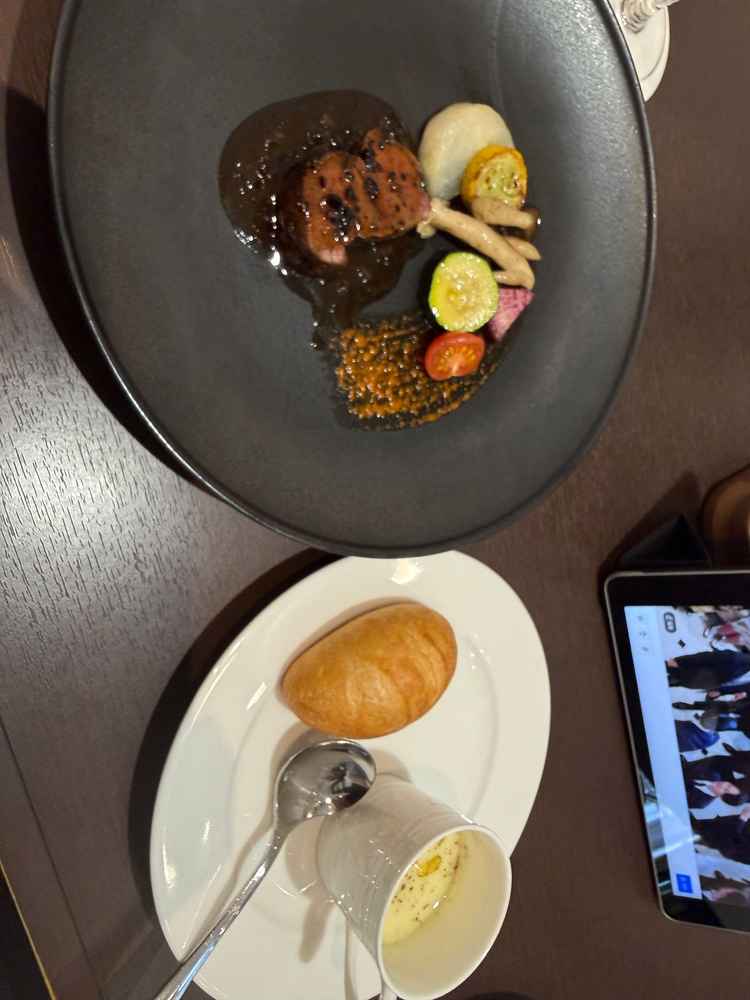 試食させて頂いたご飯が美味しすぎました。