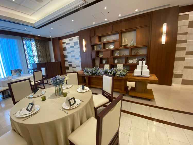 披露宴会場を見学しました。