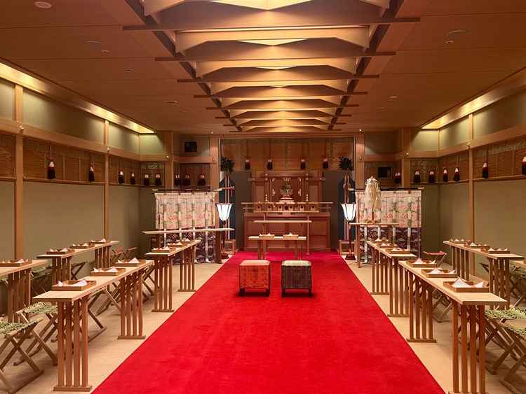 神前式は考えていませんでしたが、会場の和を感じさせる雰囲気が気に入り神前式も検討することにしました！