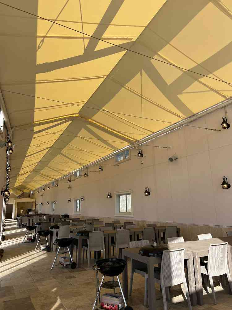 ここが参列者の方のご飯などを食べるエリア