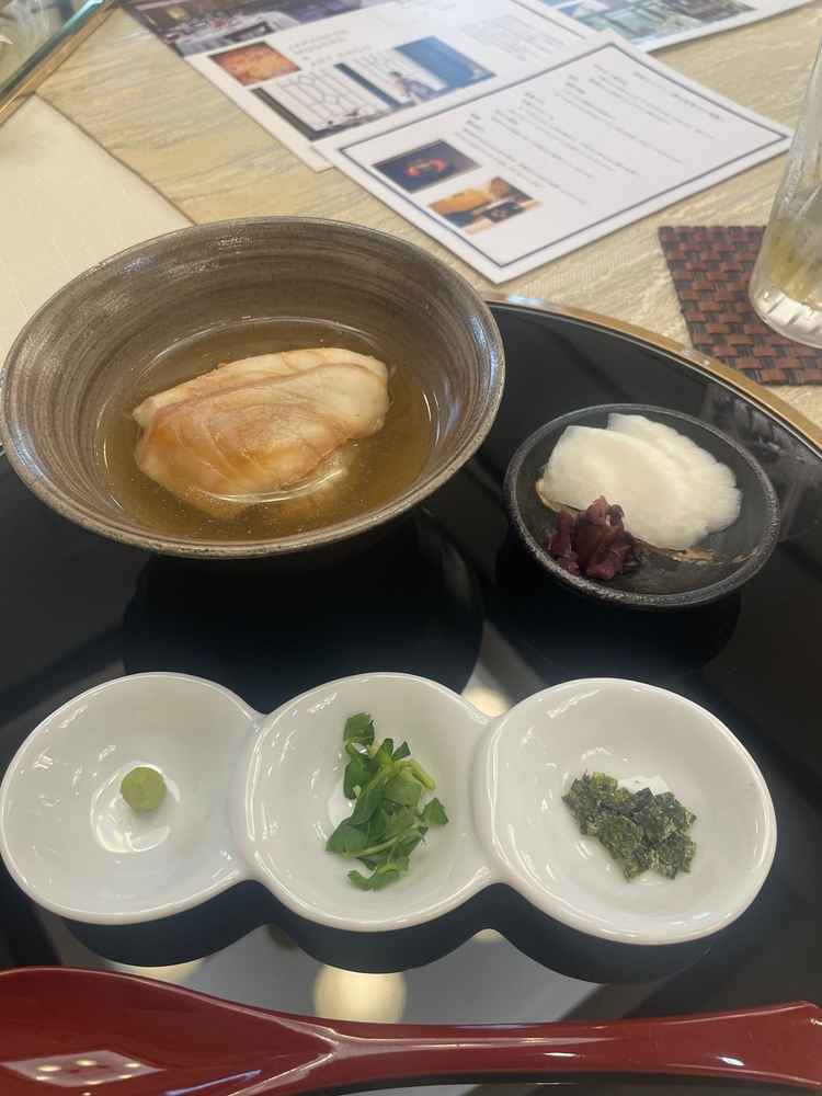 お試食の鯛茶漬けも美味しかったです◎