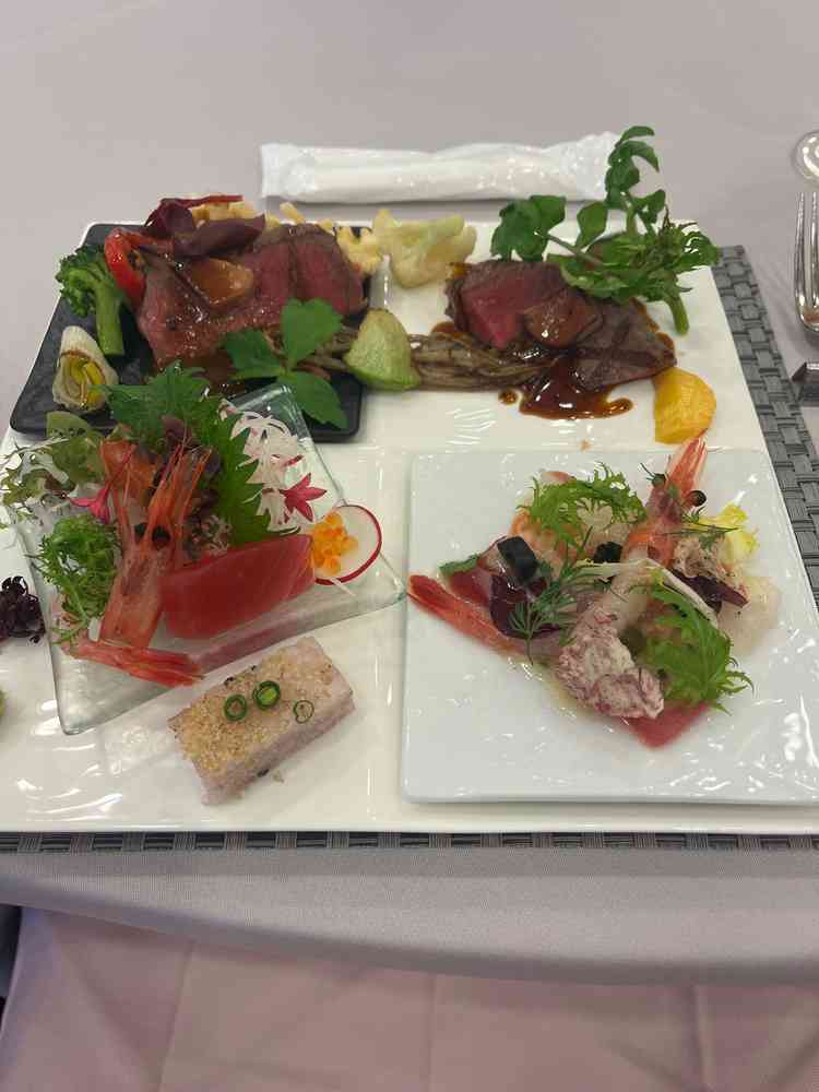 試食でいただいたお料理です。