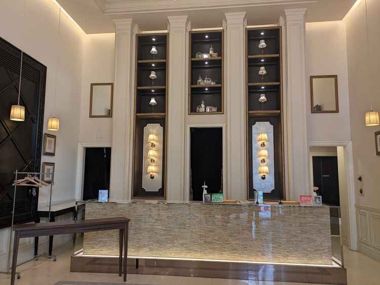 受付です。貸切会場で受付も中にありホテルのような格式がありながらも出迎えていただける感じがあります。