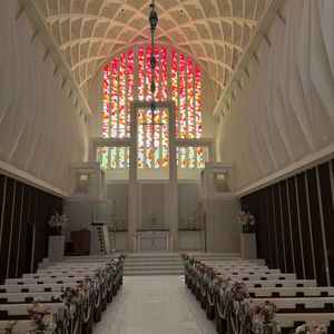 オレンジのチャペル。暖かみがありよかったです