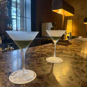 当日ゲストに振る舞われる抹茶のノンアルコールドリンクとのことで、さっぱりしていて美味しかったです。