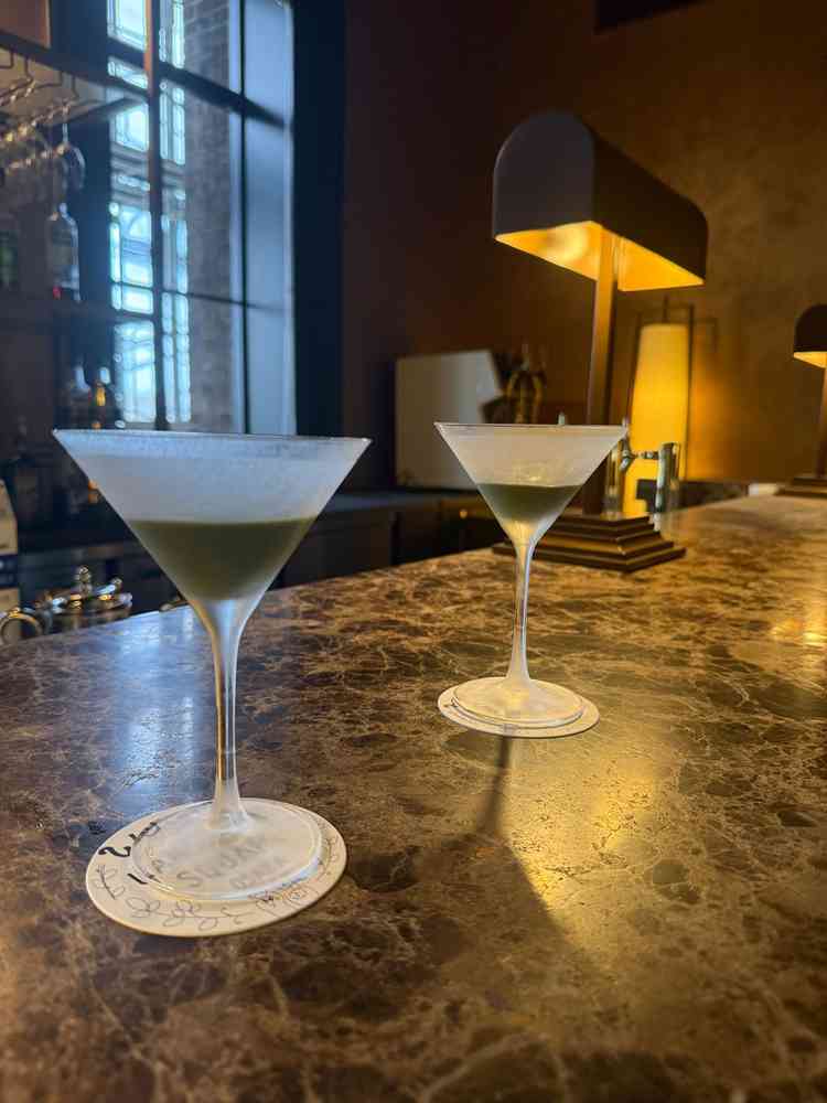 当日ゲストに振る舞われる抹茶のノンアルコールドリンクとのことで、さっぱりしていて美味しかったです。