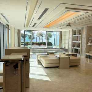 ゲスト様の待合！ウェルカムドリンクとか飲めるところです！