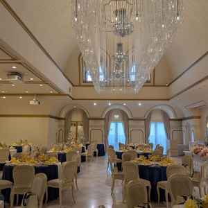 披露宴会場1です