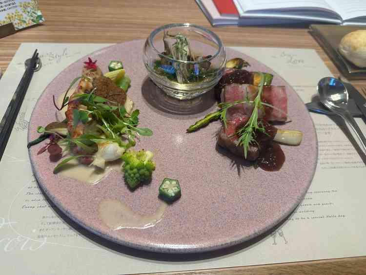 料理のボリュームもよく美味しかったです。