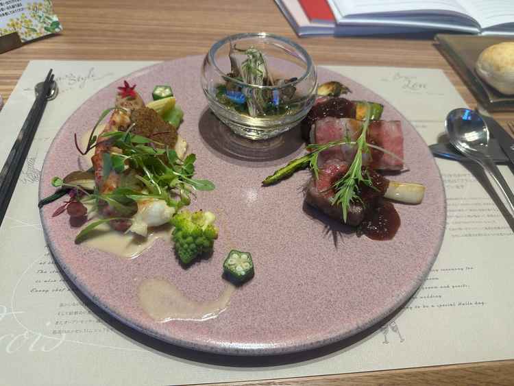 料理のボリュームもよく美味しかったです。