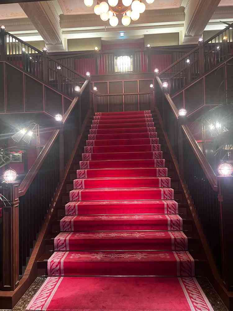 入口から非日常な感じ