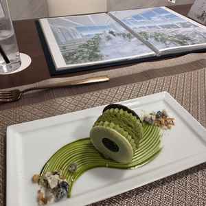 エンというデザートも名前の由来も素敵で万人受けのある抹茶なのがいい！