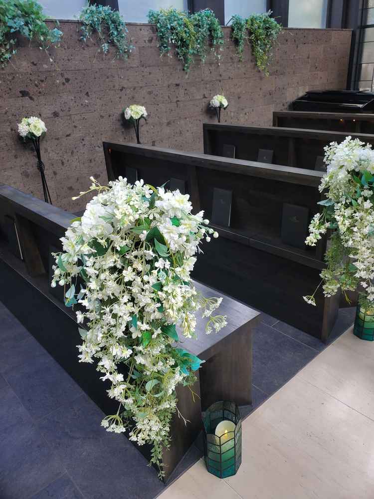 チャペルのゲスト席