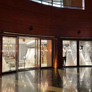 ドレスのラインナップが他式場よりも多く、たくさんの候補から選べます。