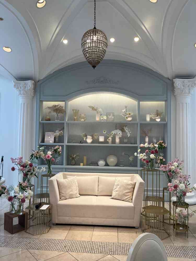 披露宴会場②の高砂