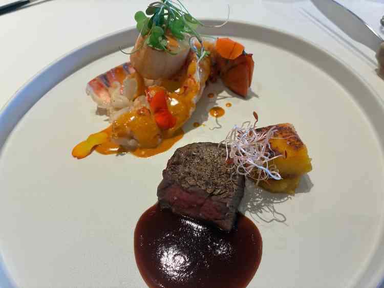 試食・メインディッシュ