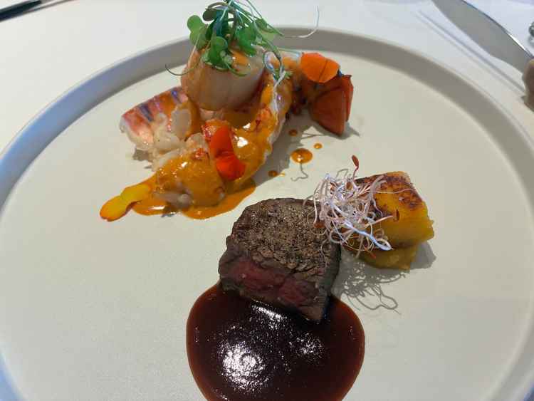 試食・メインディッシュ