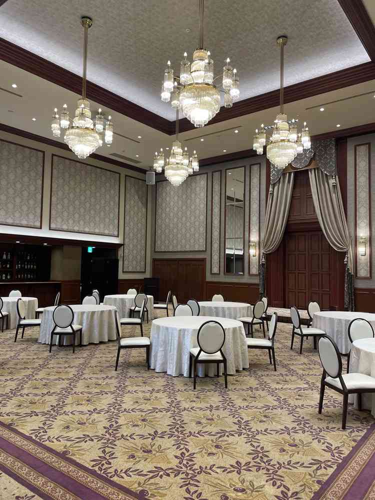 若宮八幡宮の会館内2