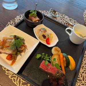 お料理本当に美味しかったです。今まで食べたものの中でもかなり上位なくらい美味しかったです