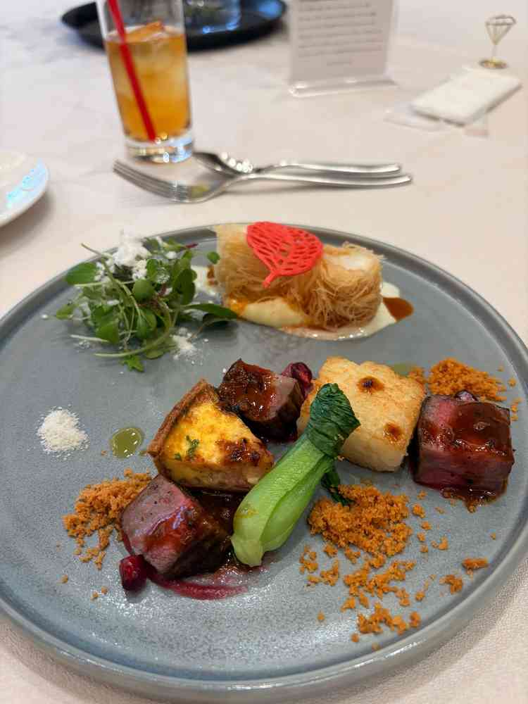 料理も豊富で美味しかった