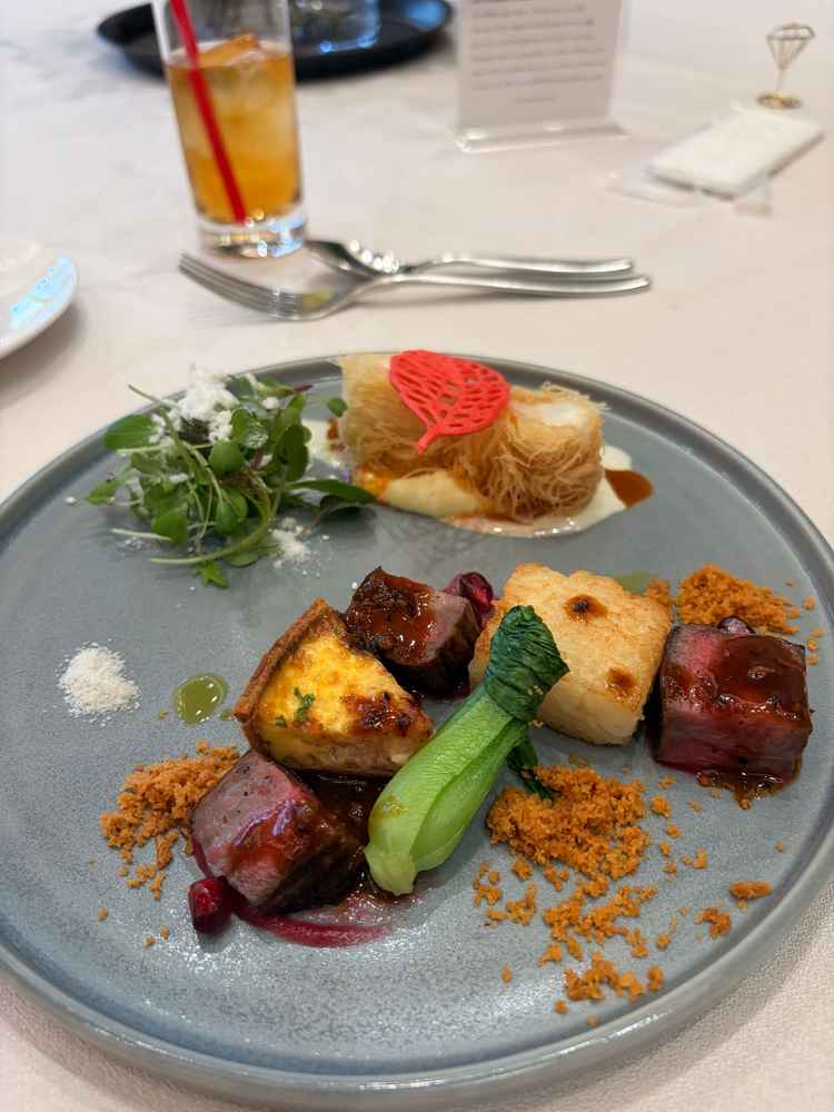 料理も豊富で美味しかった