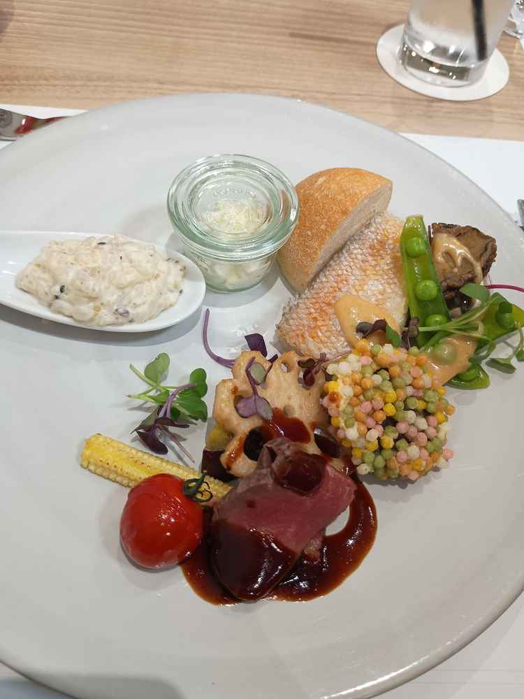 試食