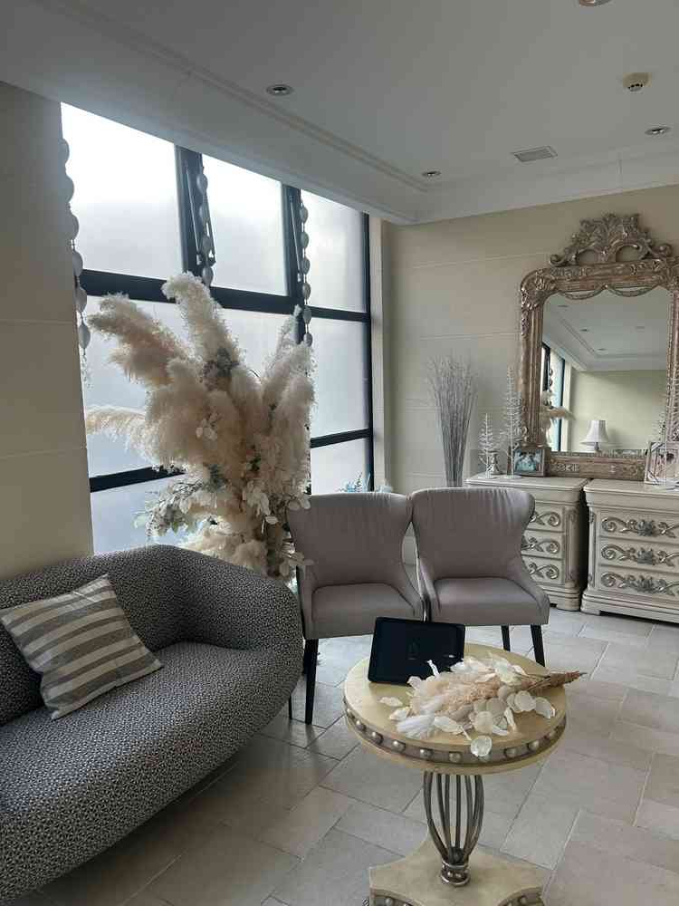 チャペル横の控室も素敵でした