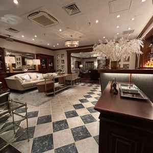 待合室が昔金庫だった箇所を改装されていて、ラグジュアリーで素敵でした！