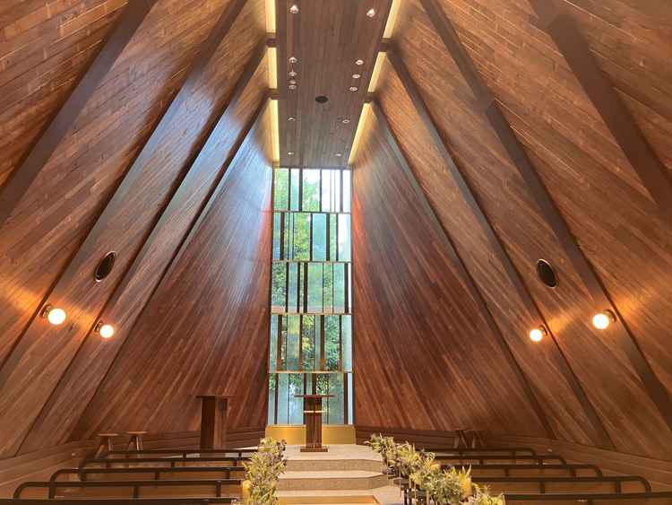 チャペルです。木でできてます