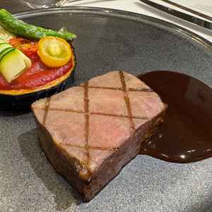 試食のメニューです。前菜とデザートもありました。非常に美味しかったです。