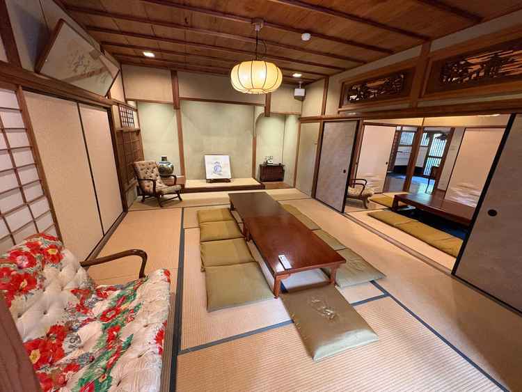 親族の待合室。襖で仕切ることもできるそうです。