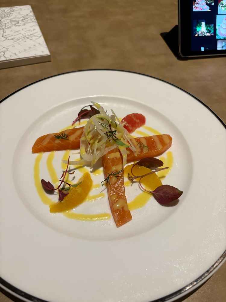 当日の料理の試食です。