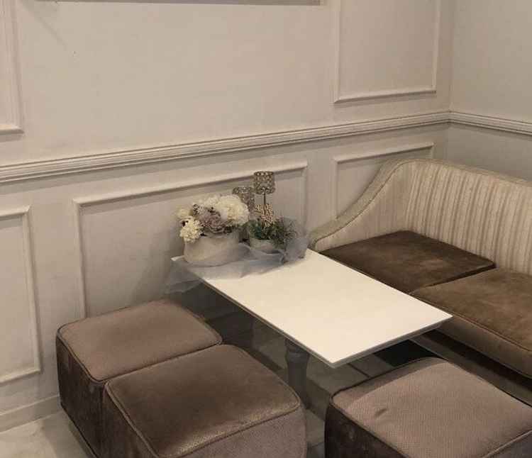 待ち合わせ場所から画面から会場見れる