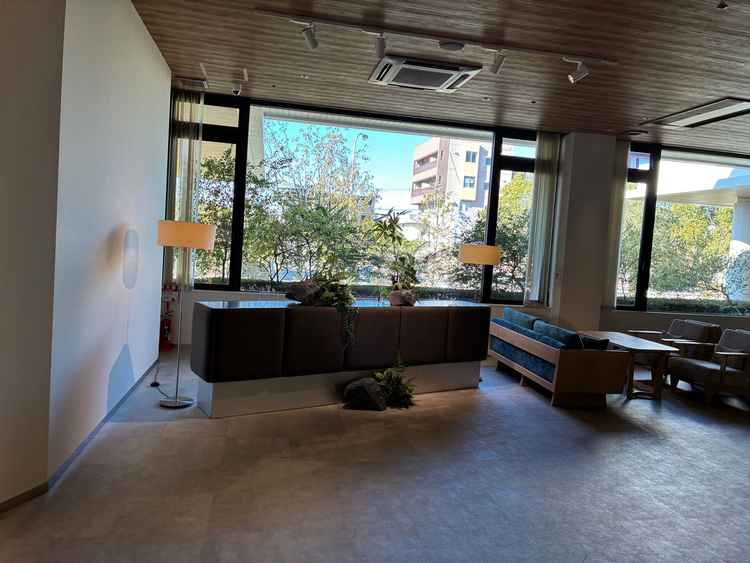 受付もシックかつナチュラルなデザインで素敵でした。