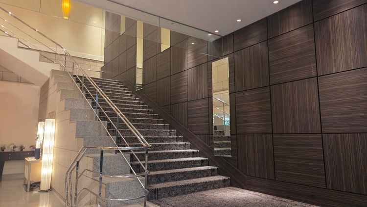 披露宴会場前ロビー