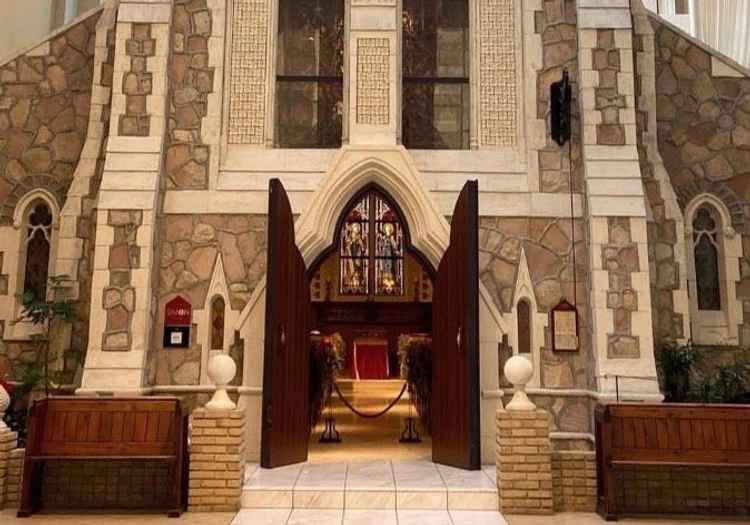 チャペルの入り口