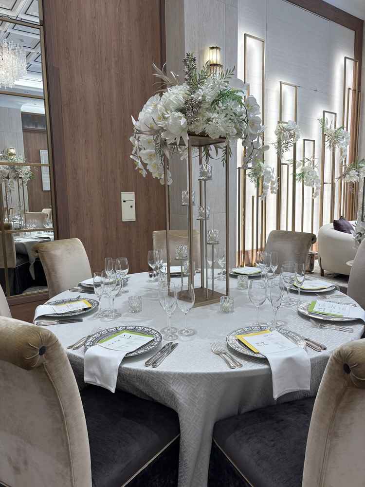 テーブルセッティング