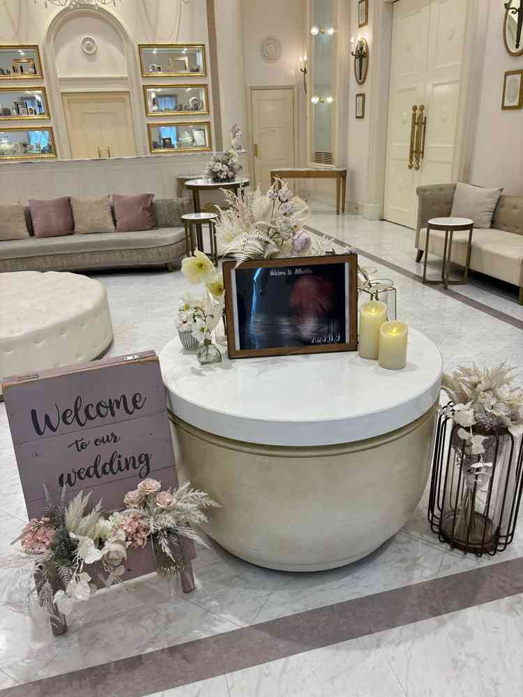 ゲストの待合室。自分たちのゲストしかいない空間で待てるのはいいなと思った。雰囲気もとても好み。