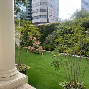 ガーデンは思っていたよりもこじんまりとはしていましたが、披露宴会場のすぐ隣にあり便利そうでした。