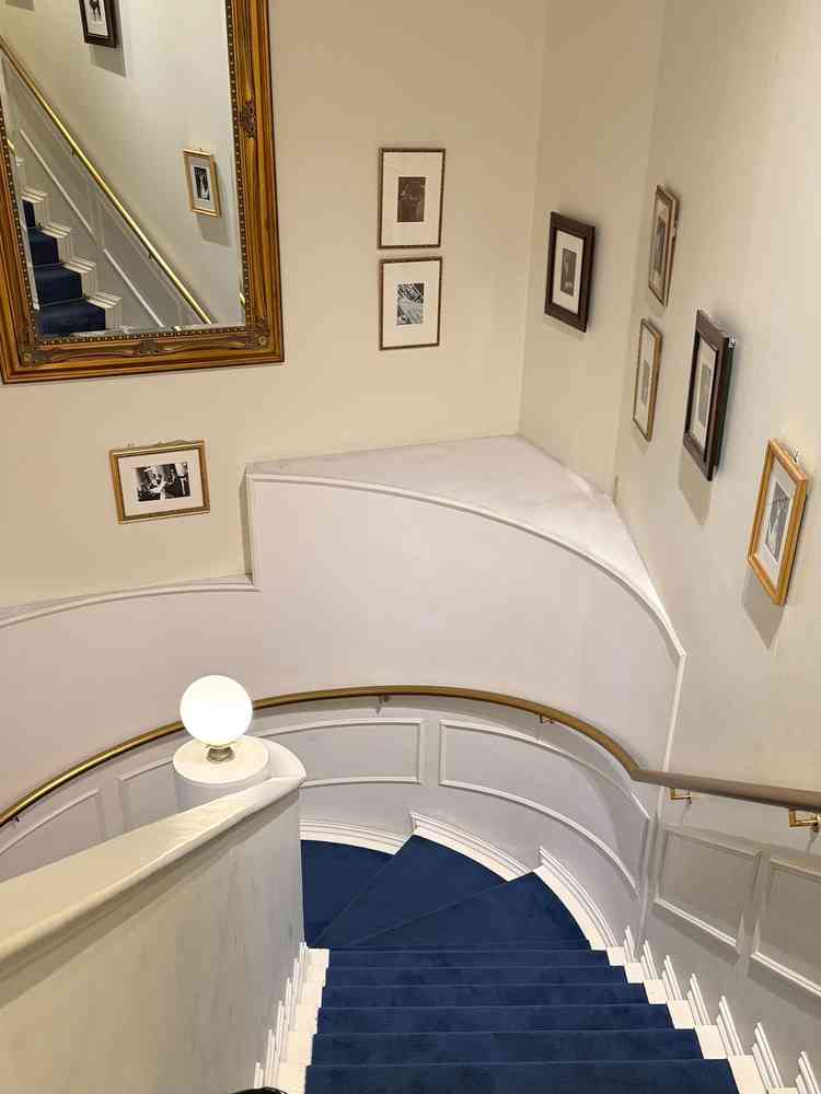 階段の雰囲気も素敵でした