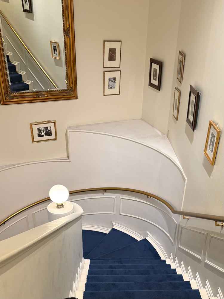 階段の雰囲気も素敵でした