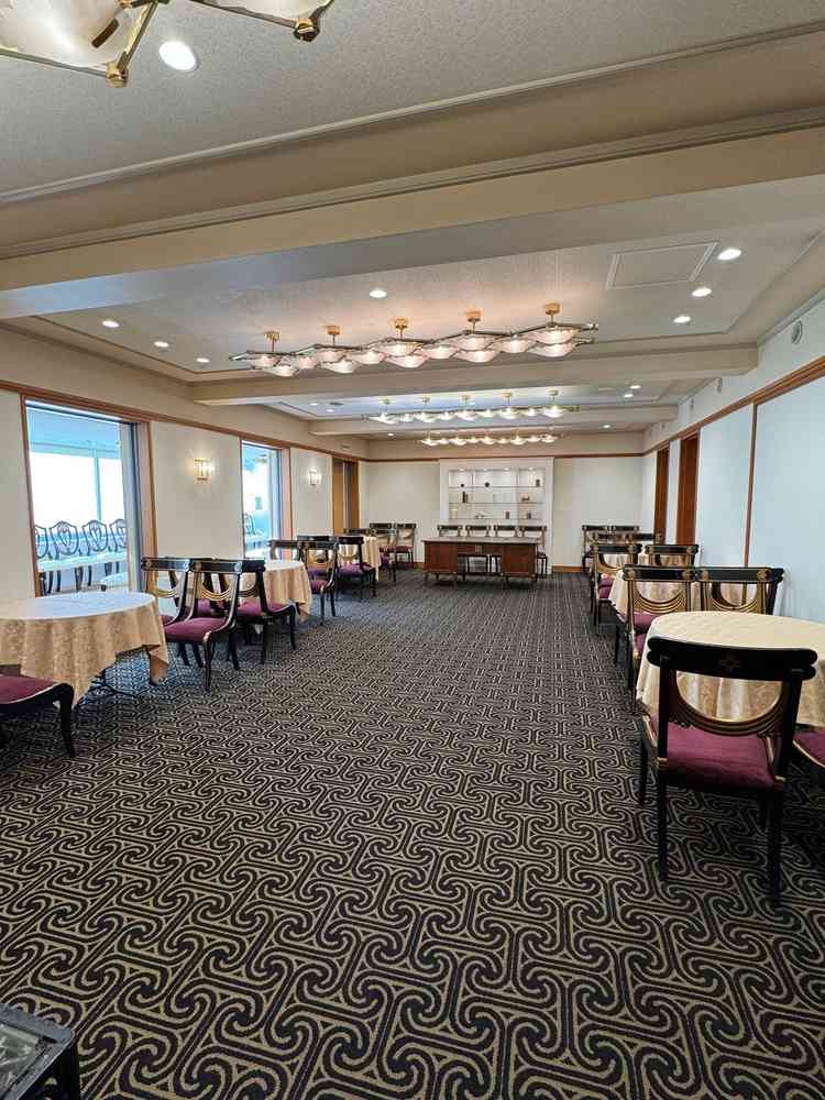 披露宴会場の控え室