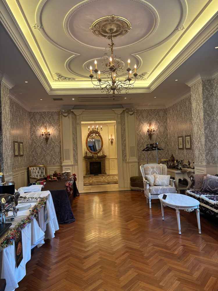 フラワーシャワーが外でできない時はここでやるとの事でした